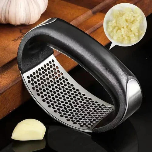 Amassador de Alho Oval Prático